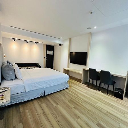 Ty Motel Taoyuan Extérieur photo