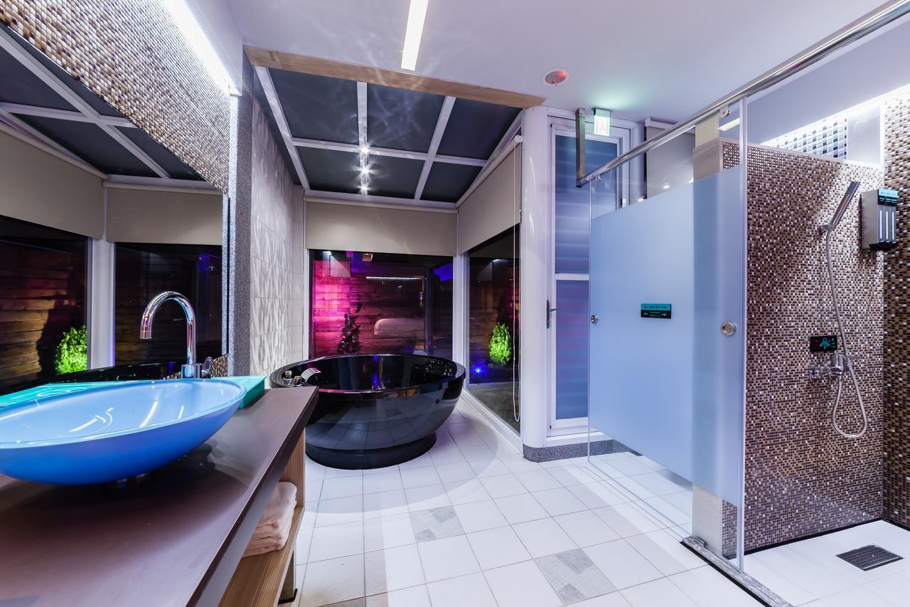 Ty Motel Taoyuan Extérieur photo