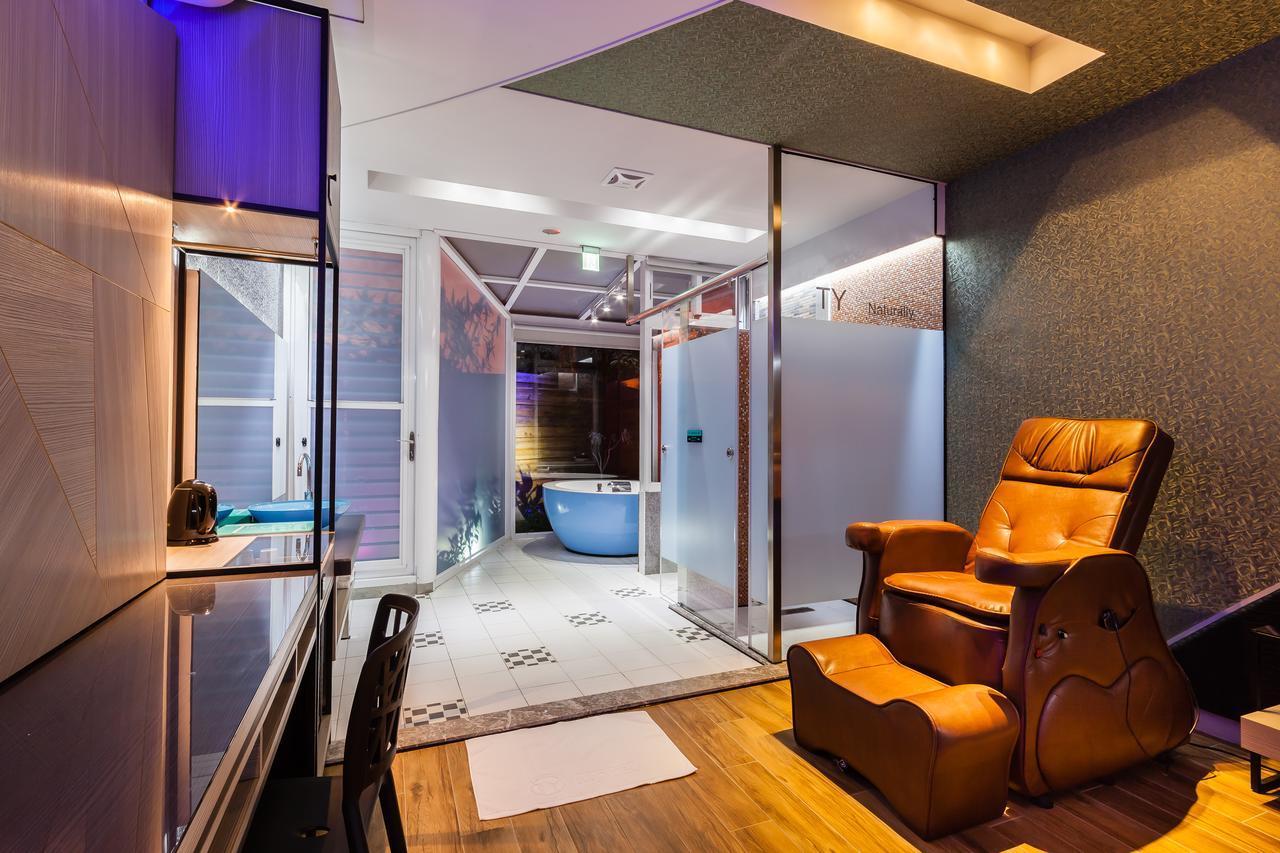 Ty Motel Taoyuan Extérieur photo
